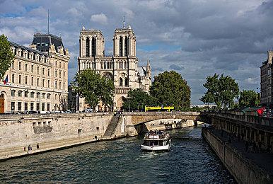 塞尔达传说王国之泪滑翔伞在哪里拿？王国之泪滑翔伞怎么获得？